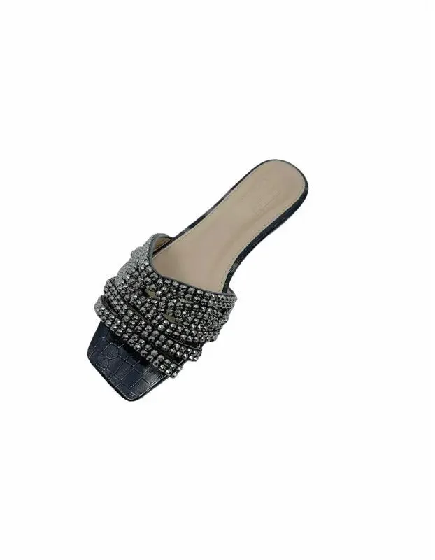 Flat Slip-on