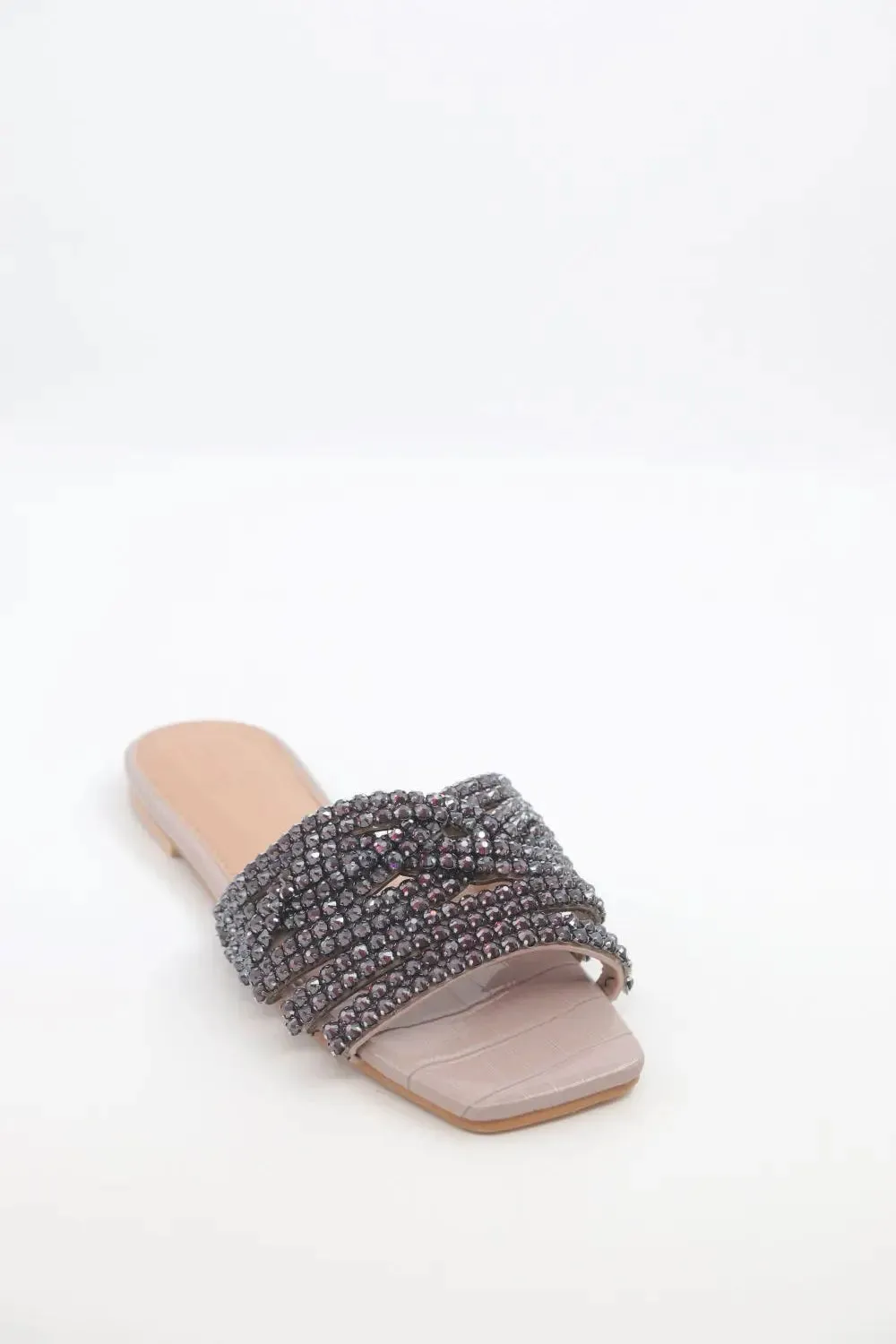 Flat Slip-on