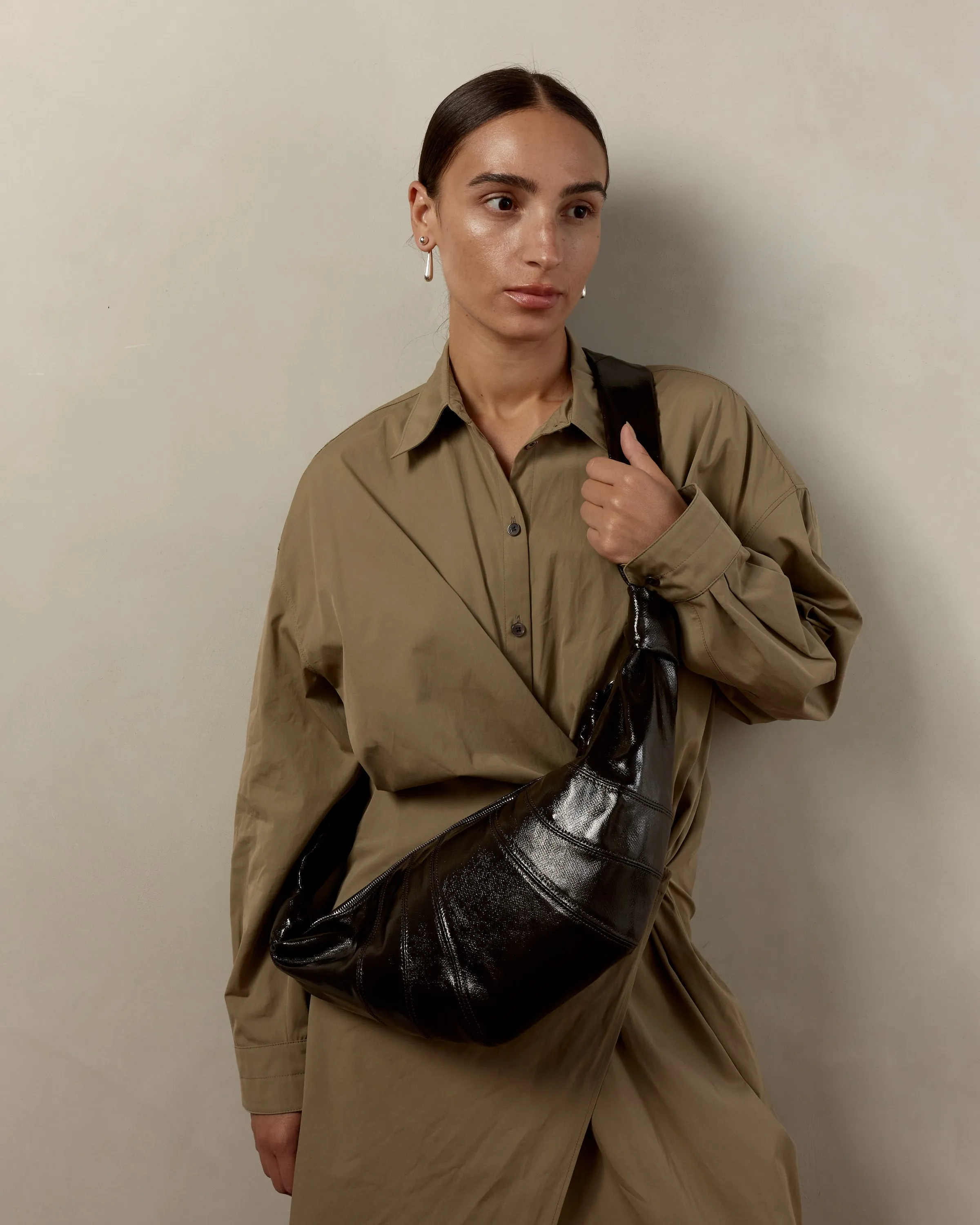 Medium Croissant Bag