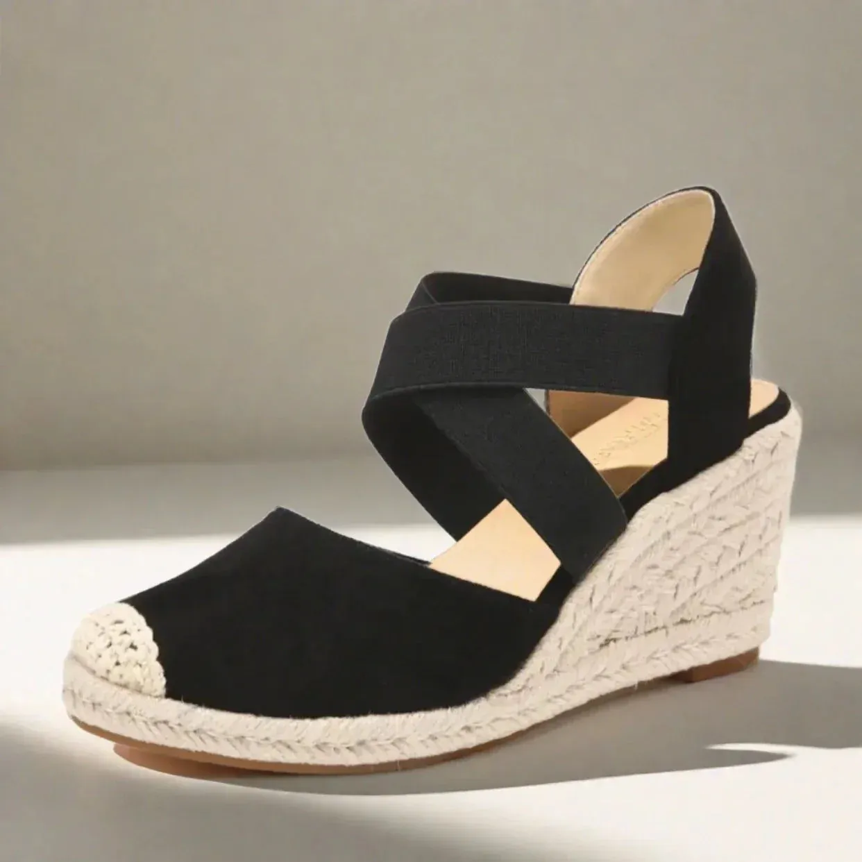 Viala Espadrilles Plateau | Stilvolle, bequeme schwarze Keilabsätze für Damen