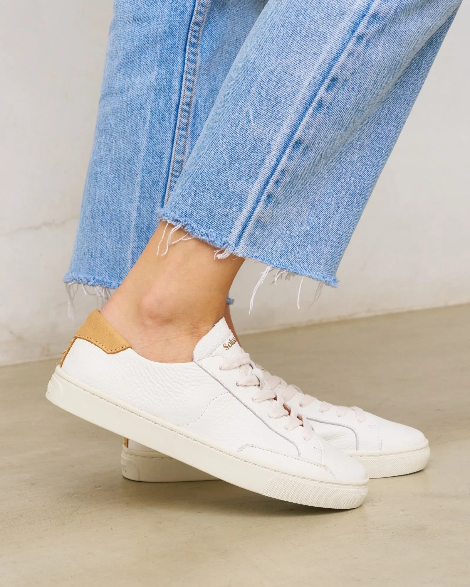 Womens_Sneakers_The Ibiza_Leather Colors_Oasis White