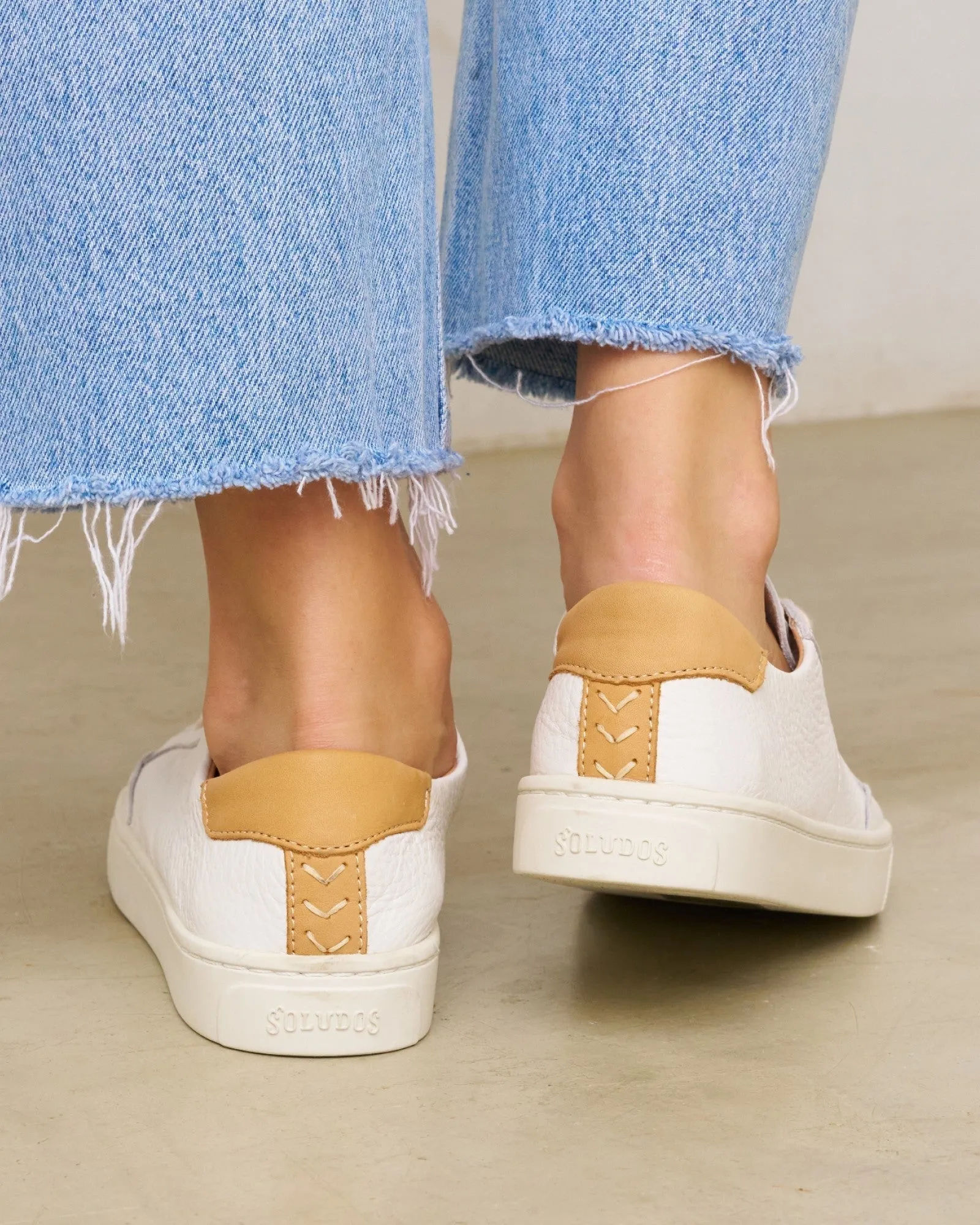 Womens_Sneakers_The Ibiza_Leather Colors_Oasis White